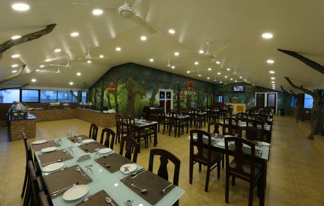 Hotel Tea Castle Munnar Extérieur photo